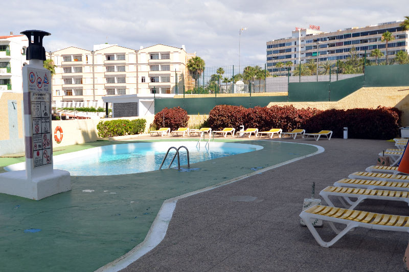 Apartamentos Los Juncos I Playa del Inglés Esterno foto